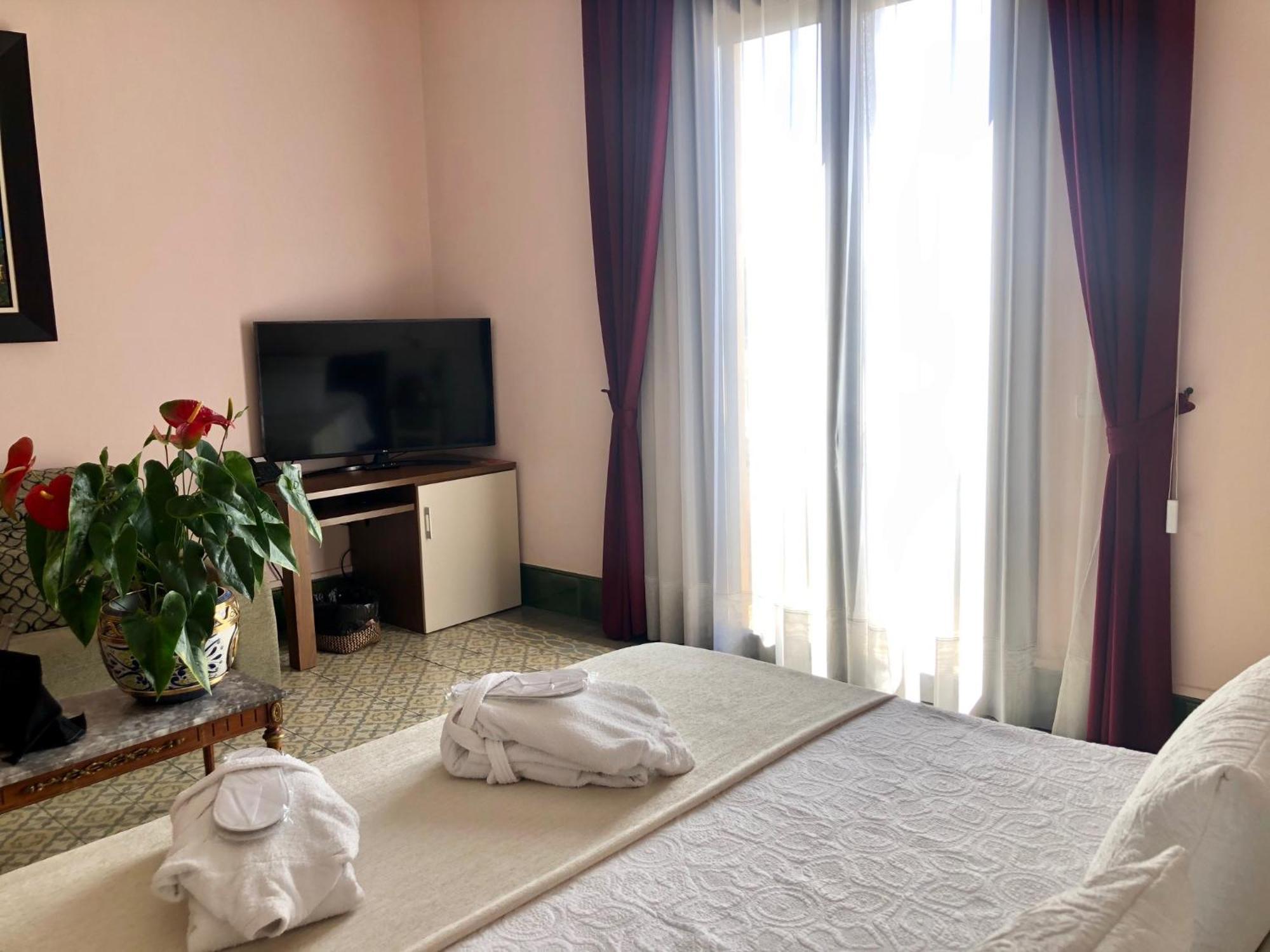 Hotel Llar De Capitans 마스노우 객실 사진