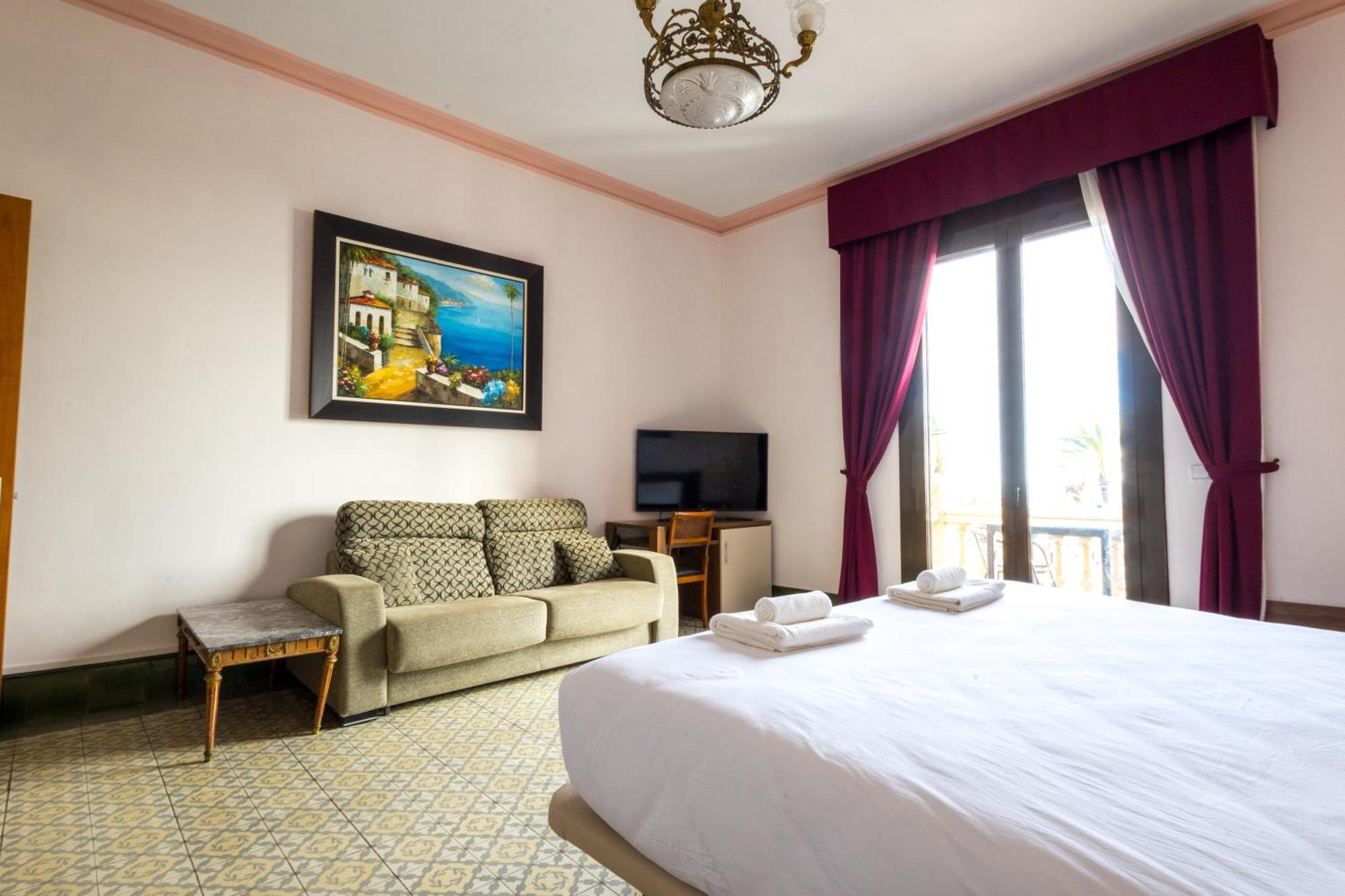 Hotel Llar De Capitans 마스노우 외부 사진